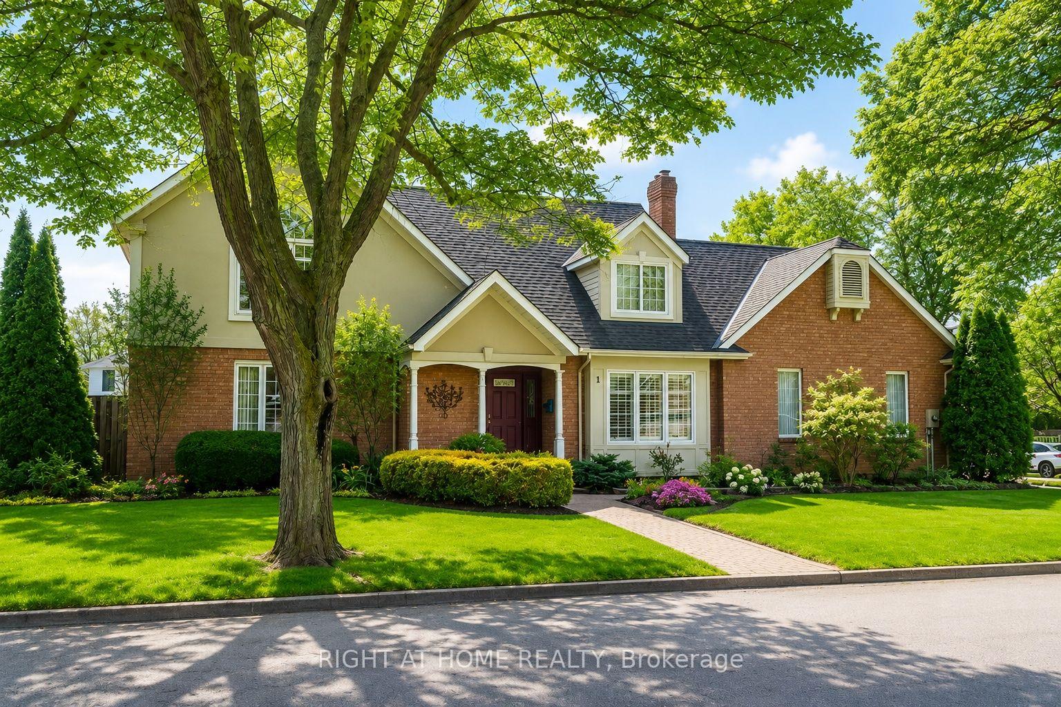Photo 3 of 1 Captain Tenbrock Terrace, St. Catharines, Grapeview — HOMEH