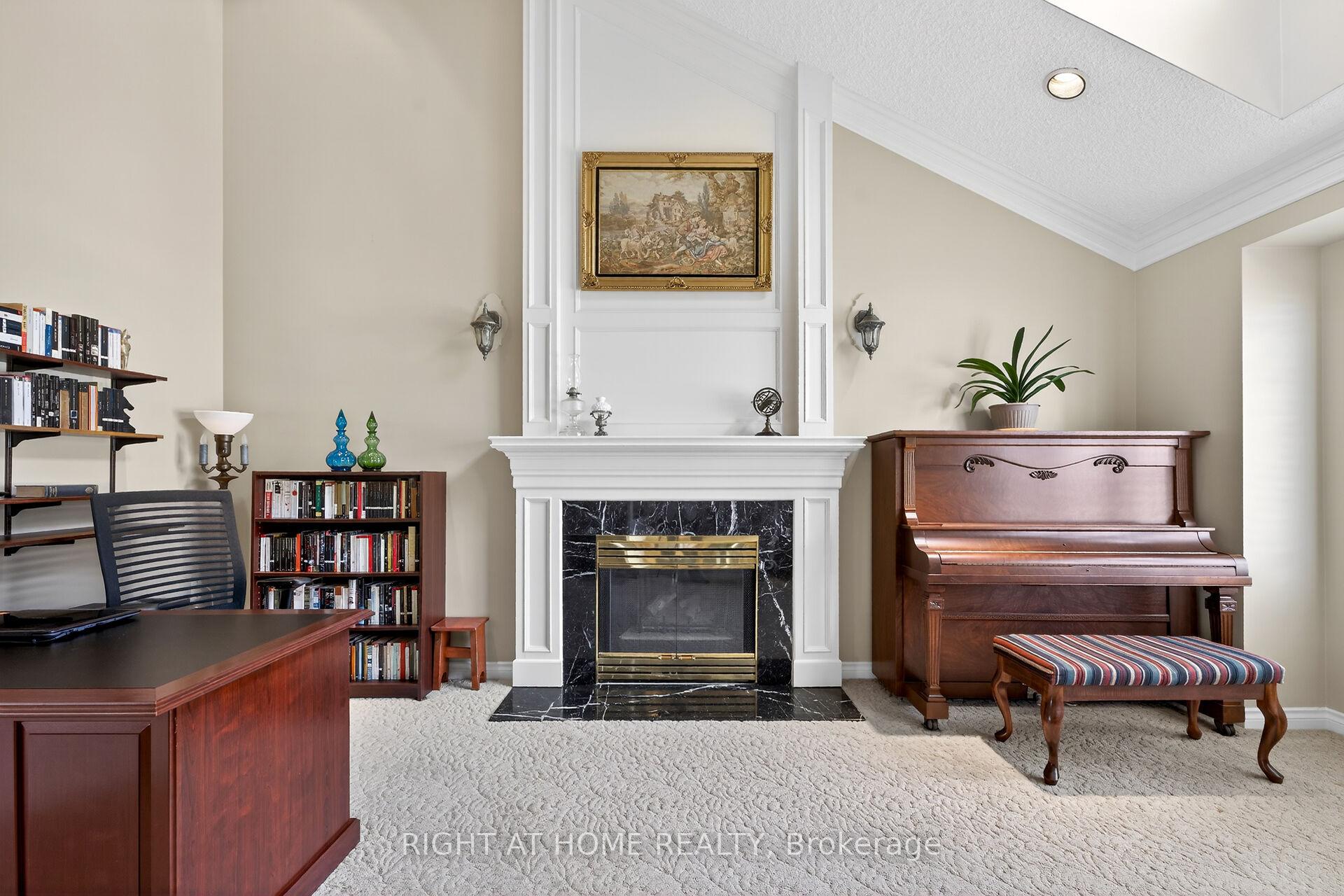 Photo 9 of 1 Captain Tenbrock Terrace, St. Catharines, Grapeview — HOMEH
