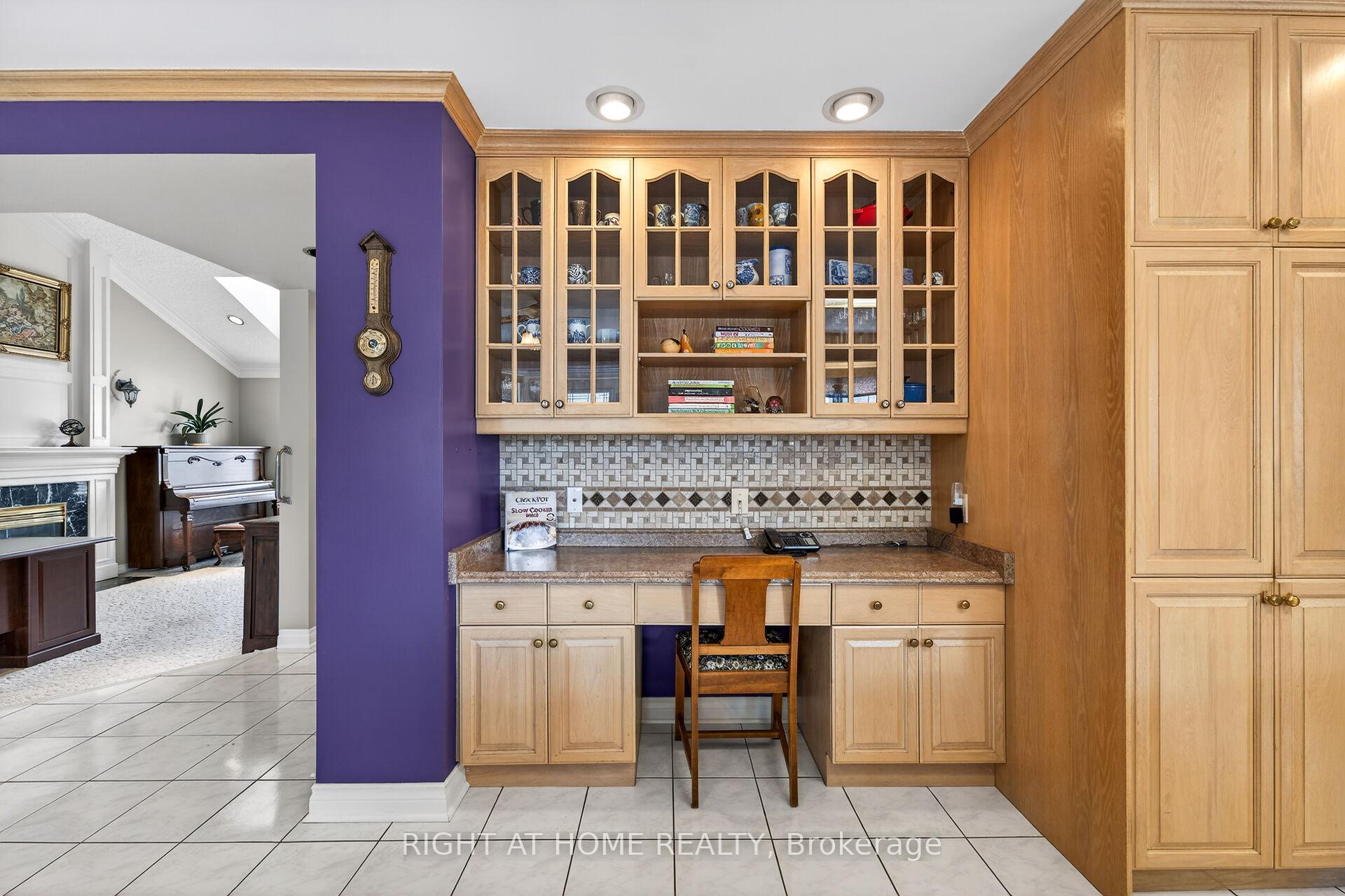 Photo 17 of 1 Captain Tenbrock Terrace, St. Catharines, Grapeview — HOMEH