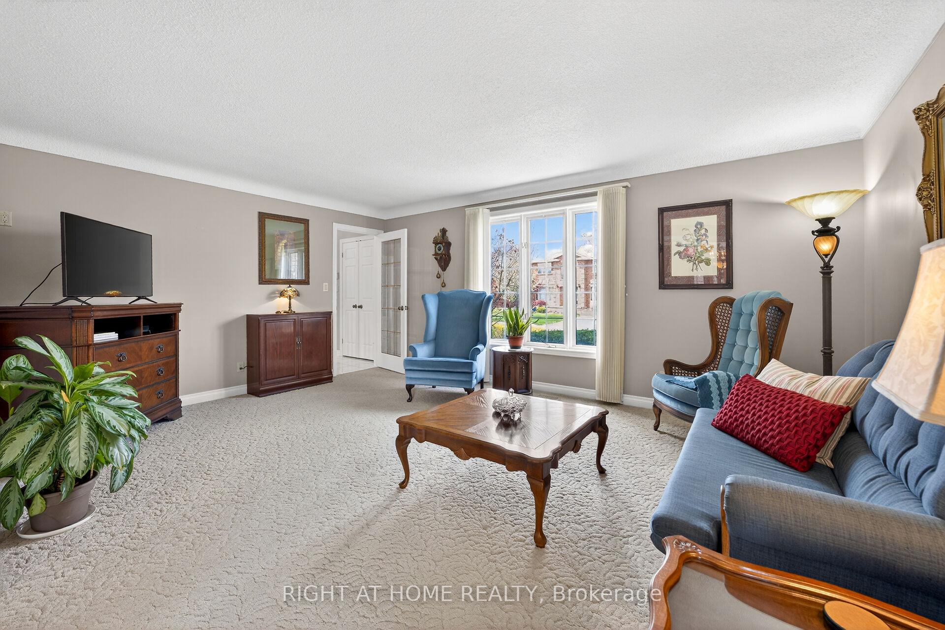 Photo 23 of 1 Captain Tenbrock Terrace, St. Catharines, Grapeview — HOMEH