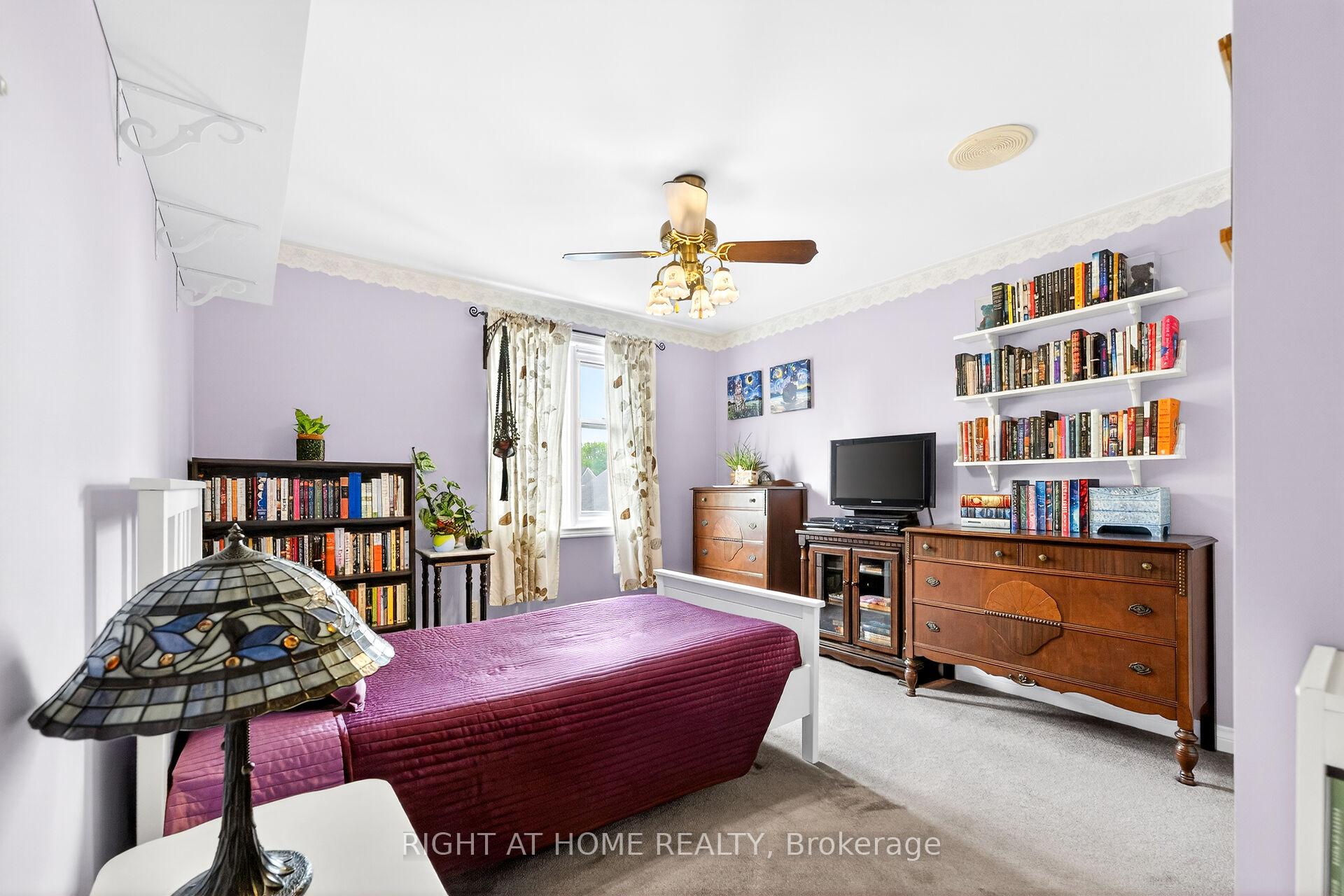 Photo 37 of 1 Captain Tenbrock Terrace, St. Catharines, Grapeview — HOMEH