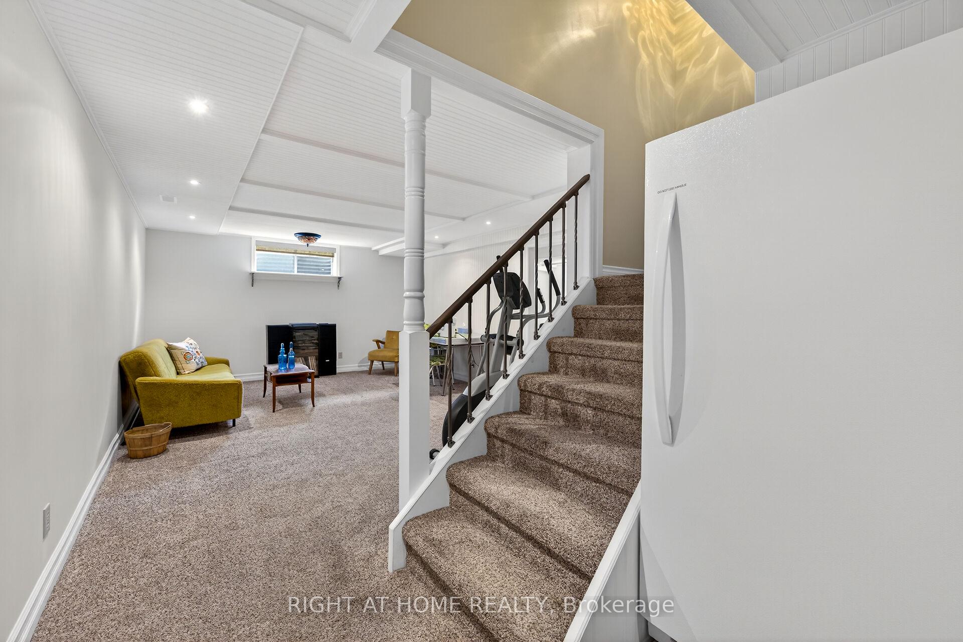 Photo 39 of 1 Captain Tenbrock Terrace, St. Catharines, Grapeview — HOMEH