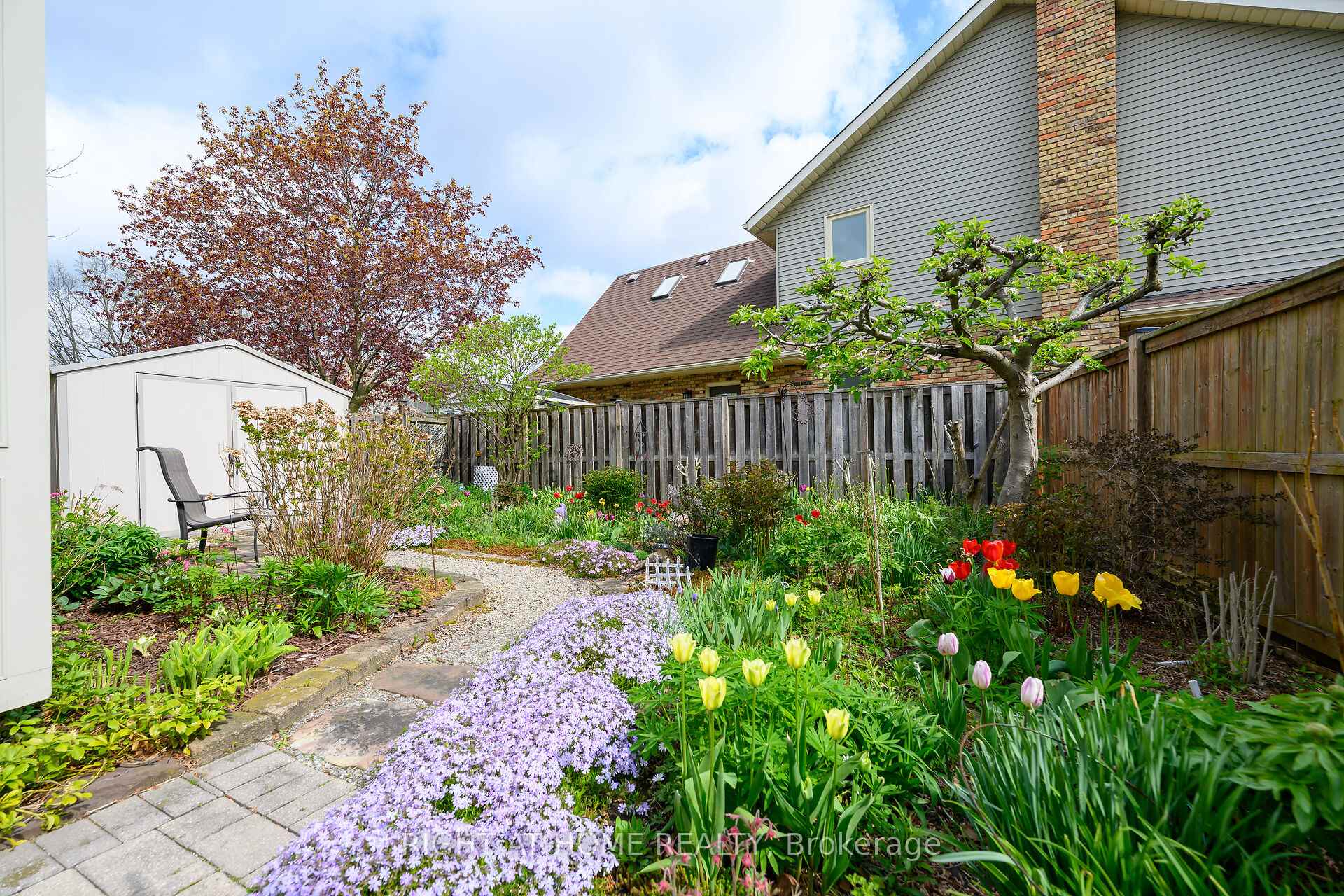 Photo 49 of 1 Captain Tenbrock Terrace, St. Catharines, Grapeview — HOMEH