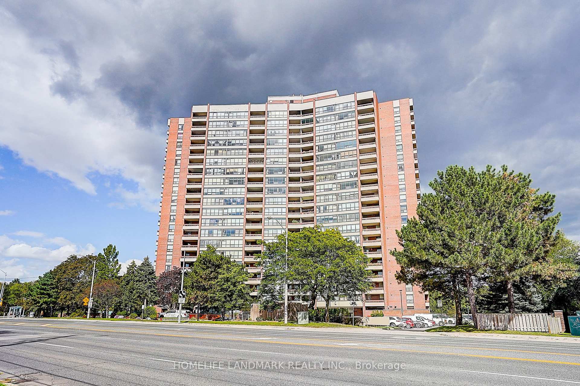 Photo of Unit 611, 2365 Kennedy Road
