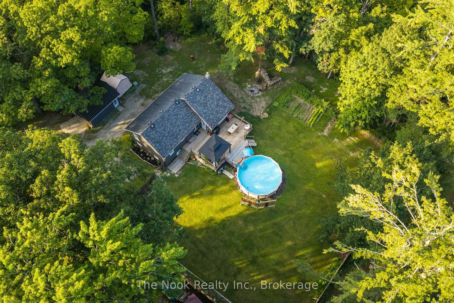 Photo 2 of 5203 Valleyview Crescent, Hamilton Township, Bewdley — HOMEH