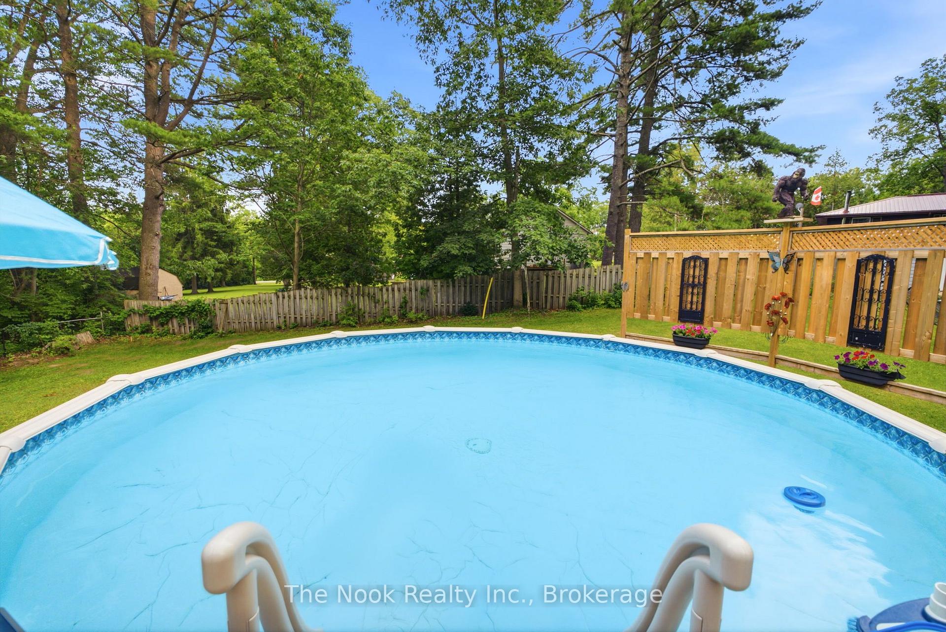 Photo 9 of 5203 Valleyview Crescent, Hamilton Township, Bewdley — HOMEH