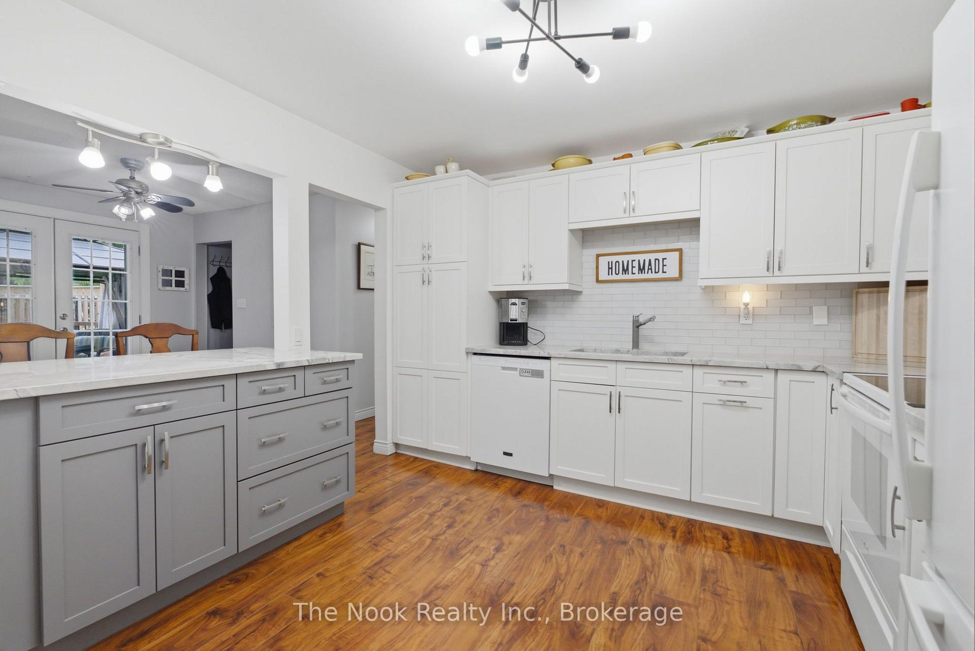 Photo 12 of 5203 Valleyview Crescent, Hamilton Township, Bewdley — HOMEH