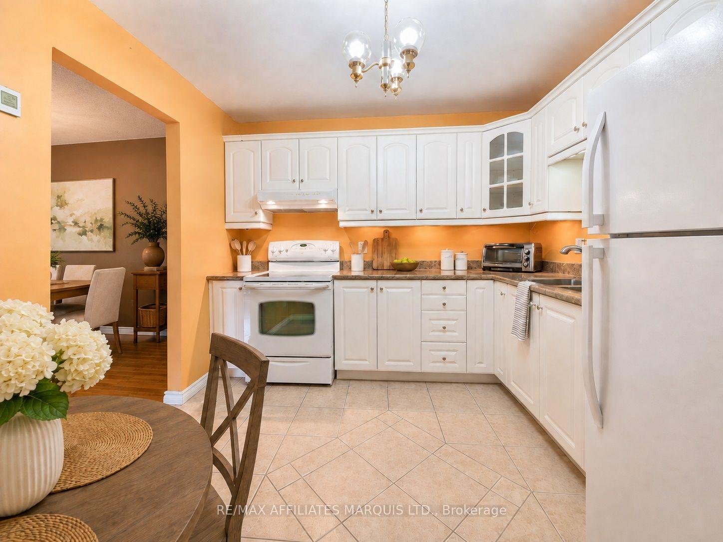 Photo 22 of Unit 302, 220 Kenyon Street W, North Glengarry, Alexandria — HOMEH