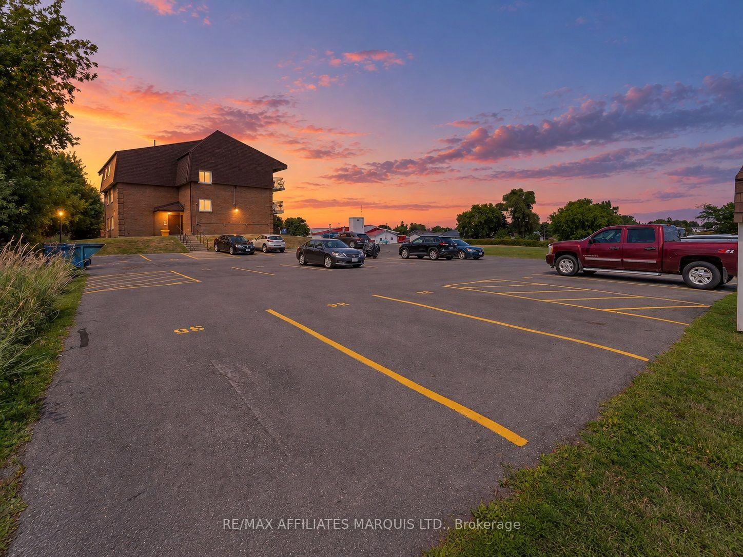 Photo 39 of Unit 302, 220 Kenyon Street W, North Glengarry, Alexandria — HOMEH