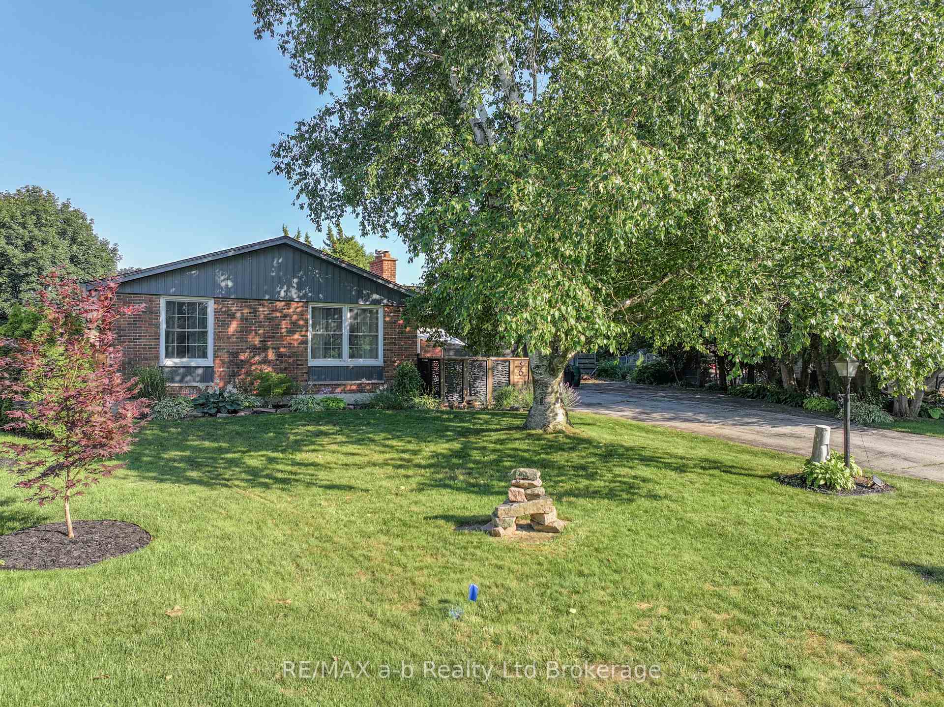 Photo of 6 Camdon Court