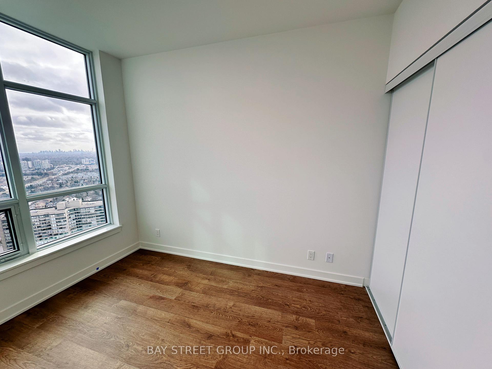 Photo 18 of Unit B3001, 50 Upper Mall Way, Vaughan, Brownridge — HOMEH