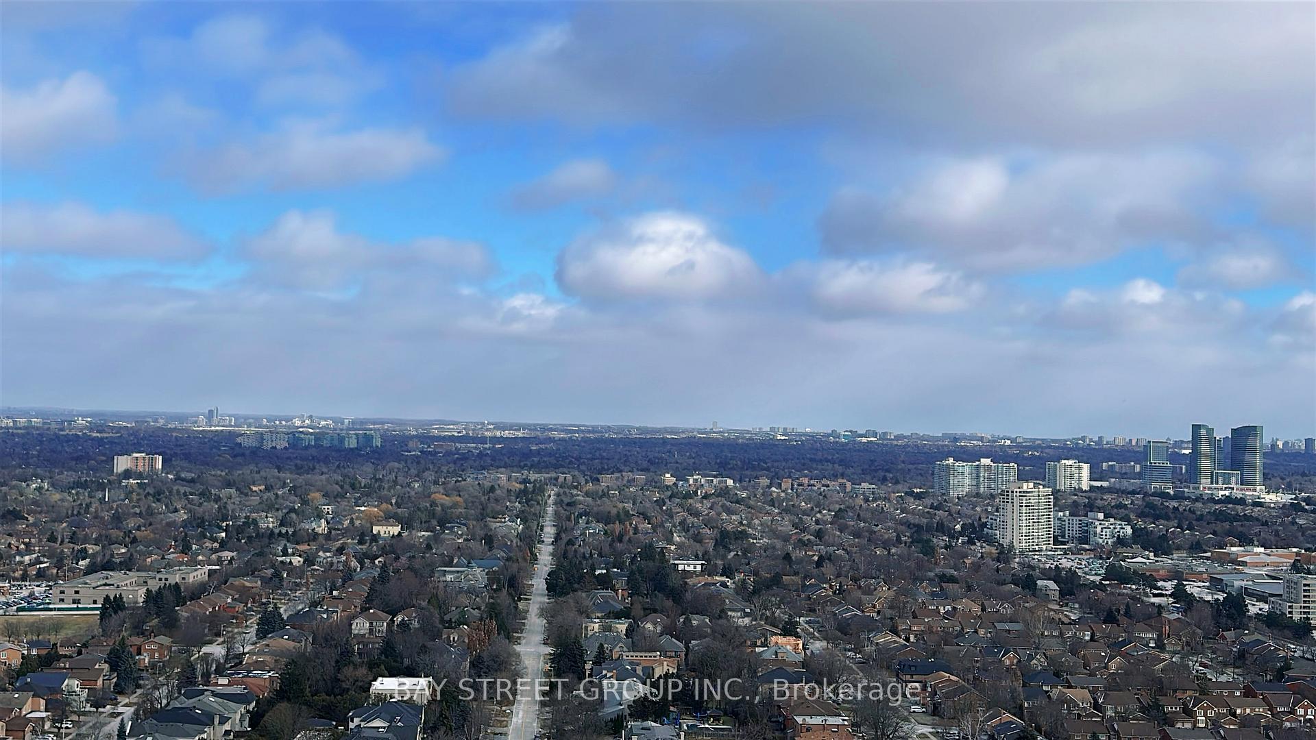 Photo 21 of Unit B3001, 50 Upper Mall Way, Vaughan, Brownridge — HOMEH