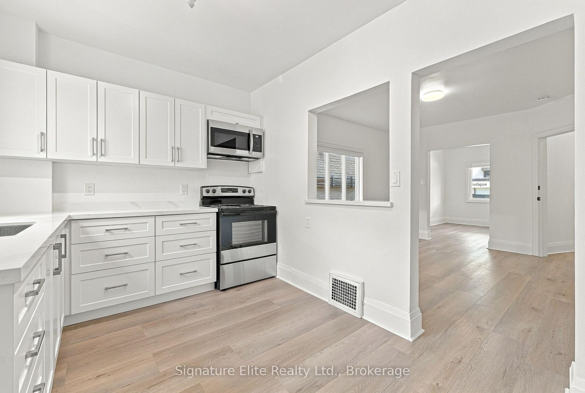 Photo 11 of 1052 Mount Pleasant Road, Toronto, Mount Pleasant East — HOMEH