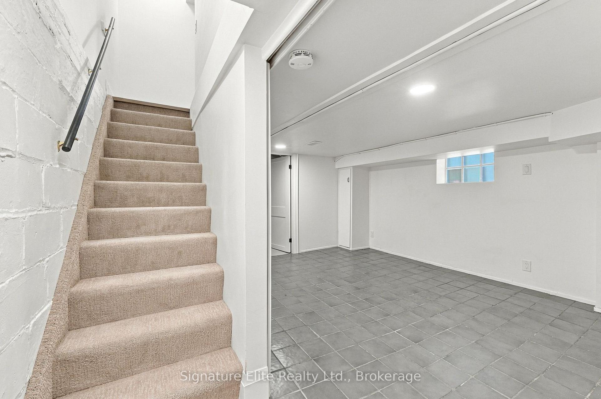Photo 14 of 1052 Mount Pleasant Road, Toronto, Mount Pleasant East — HOMEH