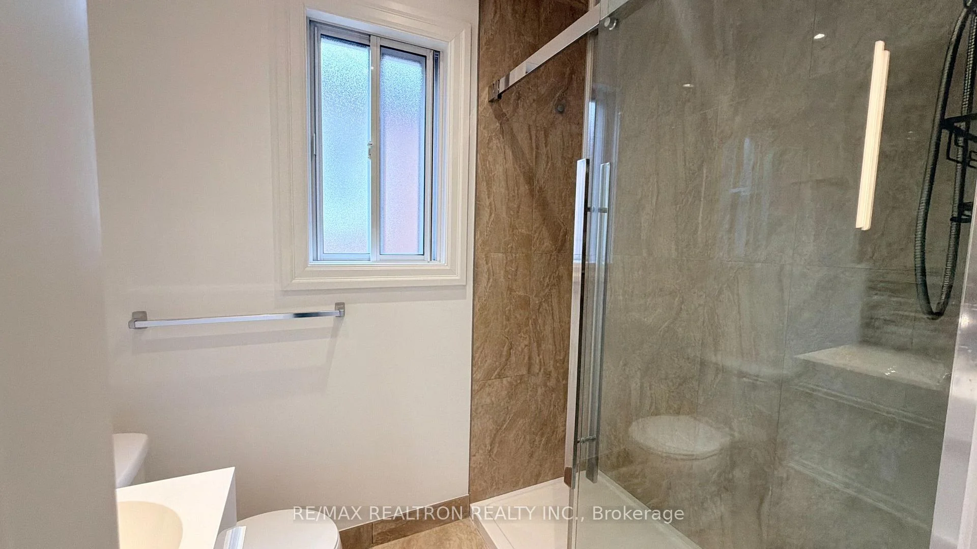 Photo 33 of Unit Main Floor, 78 Schell Avenue, North York, Briar Hill-Belgravia — HOMEH