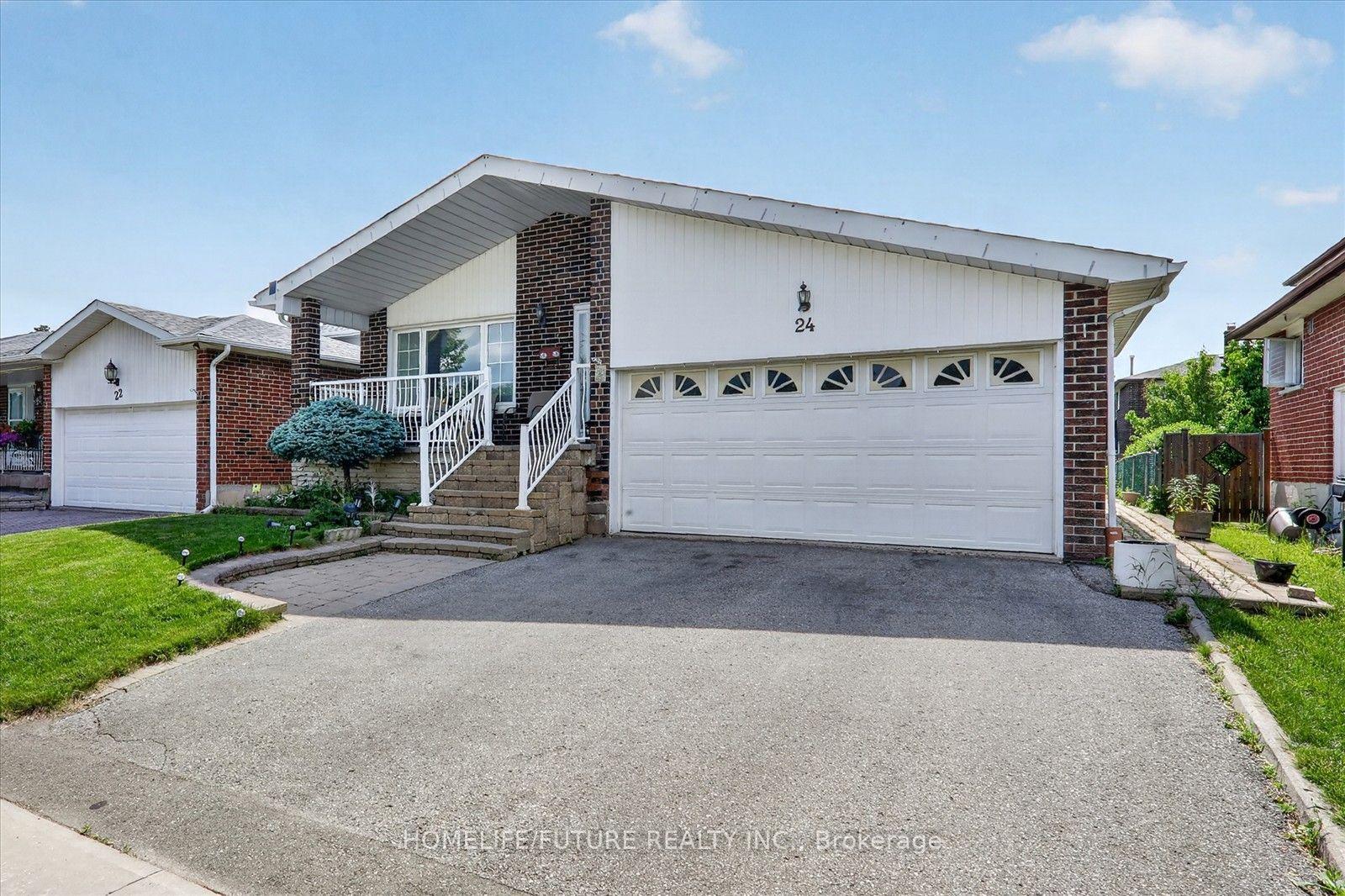 Photo 2 of 24 Cleethorpes Boulevard, Scarborough, Agincourt South-Malvern West — HOMEH