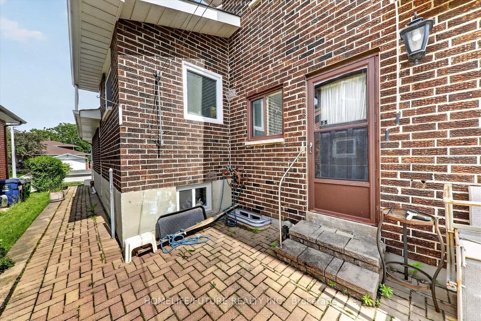 Photo 35 of 24 Cleethorpes Boulevard, Scarborough, Agincourt South-Malvern West — HOMEH