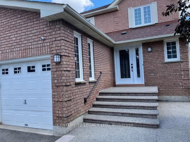 Photo 4 of Unit (Upper), 25 Kentucky Drive, Brampton, Fletcher's Creek South — HOMEH