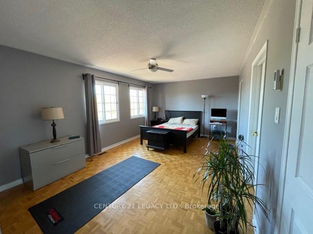 Photo 22 of Unit (Upper), 25 Kentucky Drive, Brampton, Fletcher's Creek South — HOMEH