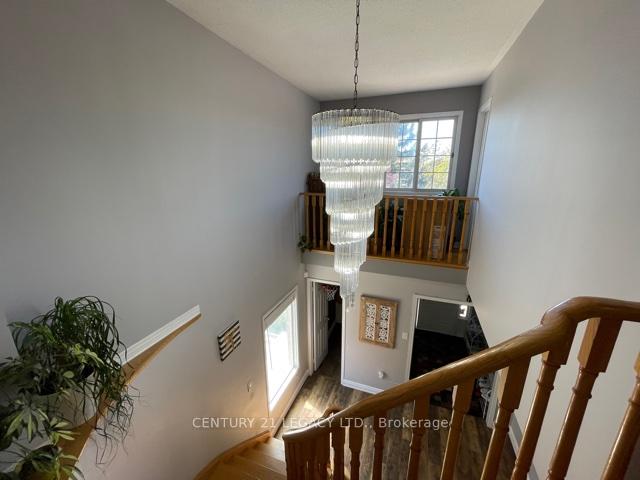 Photo 25 of Unit (Upper), 25 Kentucky Drive, Brampton, Fletcher's Creek South — HOMEH