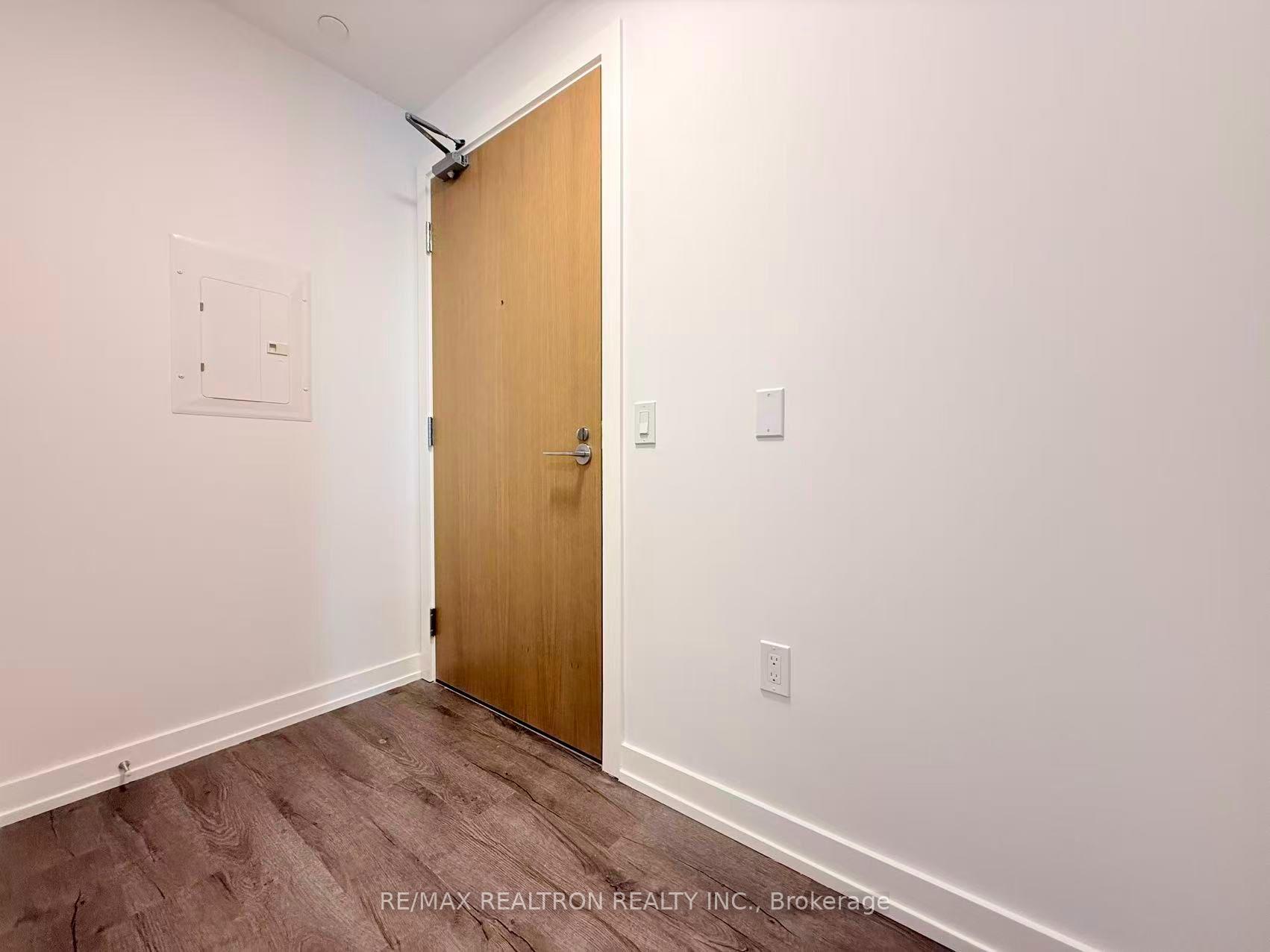Photo 6 of Unit 1802, 21 Meadowdale Road, Vaughan, Vaughan Corporate Centre — HOMEH