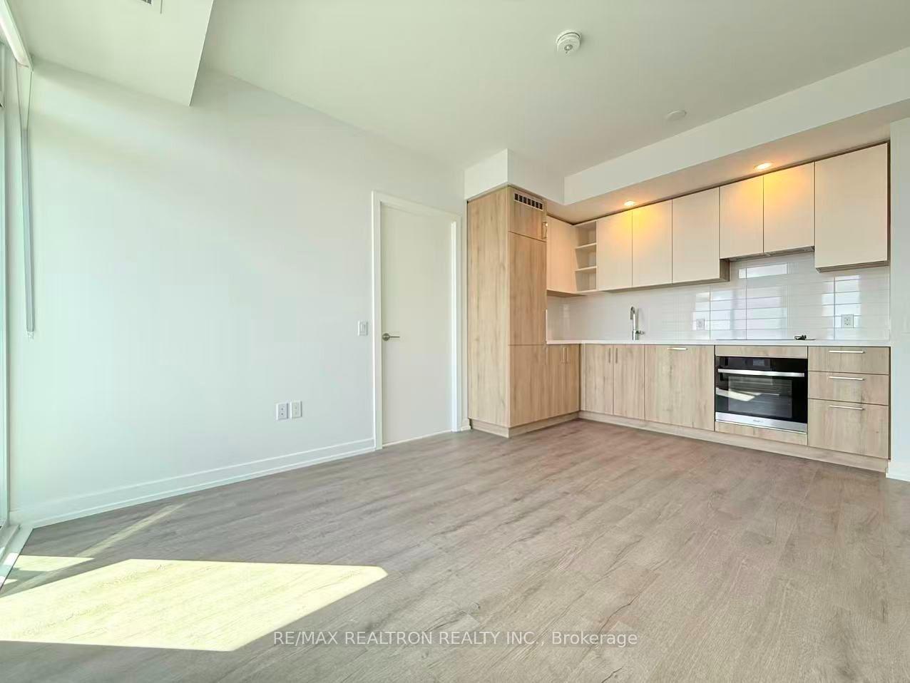 Photo 10 of Unit 1802, 21 Meadowdale Road, Vaughan, Vaughan Corporate Centre — HOMEH