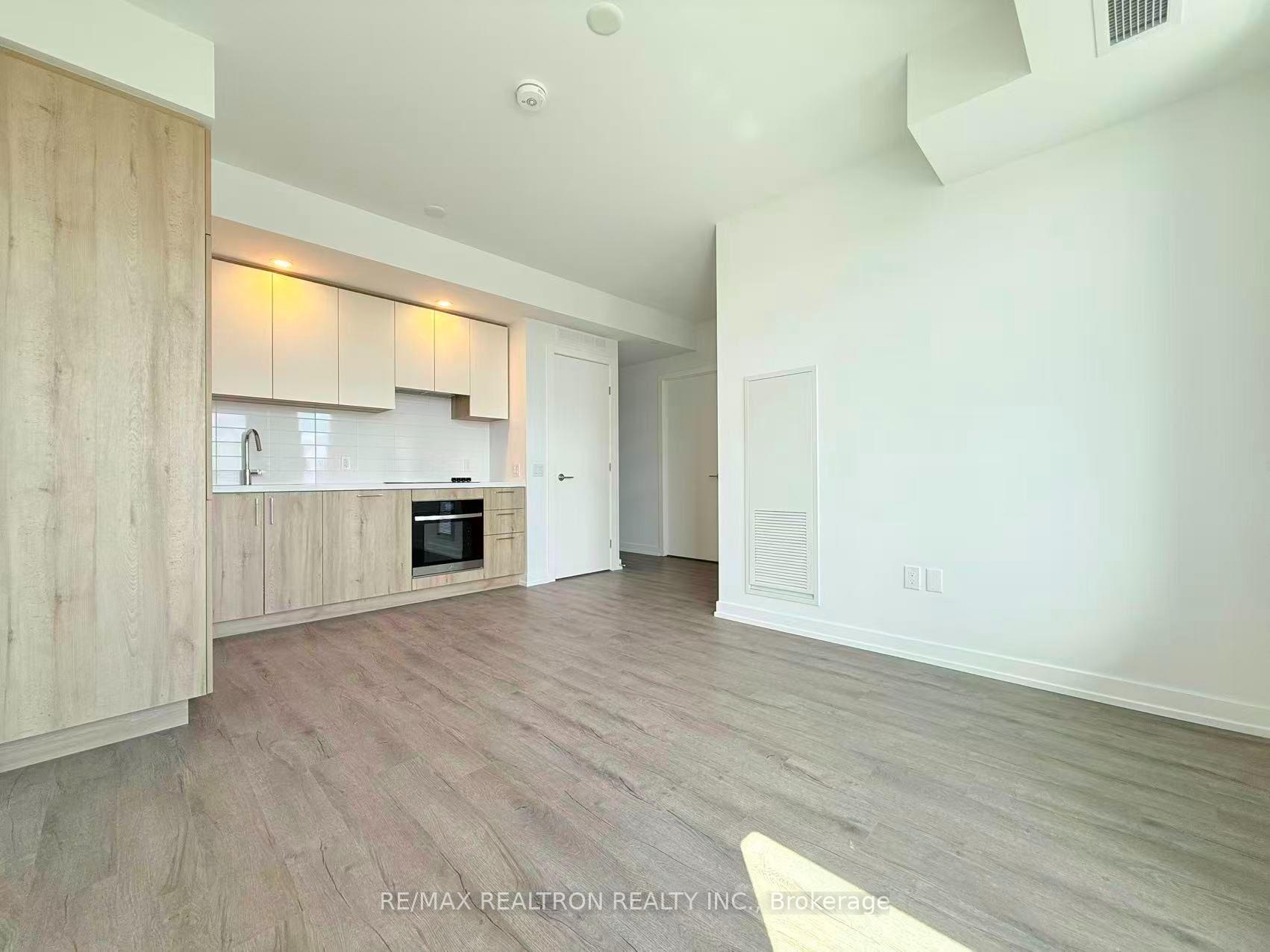 Photo 11 of Unit 1802, 21 Meadowdale Road, Vaughan, Vaughan Corporate Centre — HOMEH