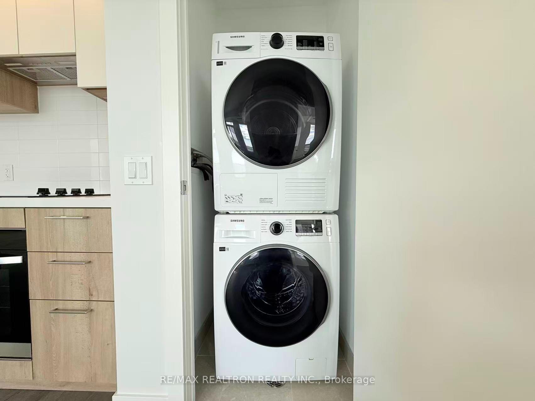 Photo 21 of Unit 1802, 21 Meadowdale Road, Vaughan, Vaughan Corporate Centre — HOMEH