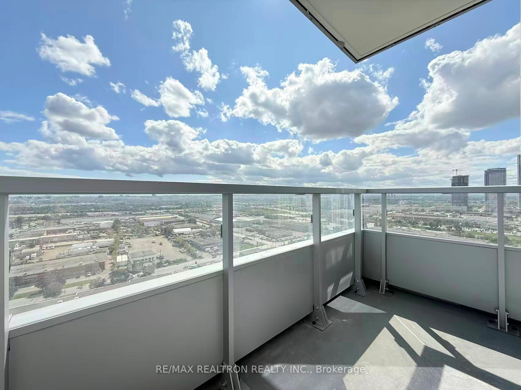 Photo 23 of Unit 1802, 21 Meadowdale Road, Vaughan, Vaughan Corporate Centre — HOMEH