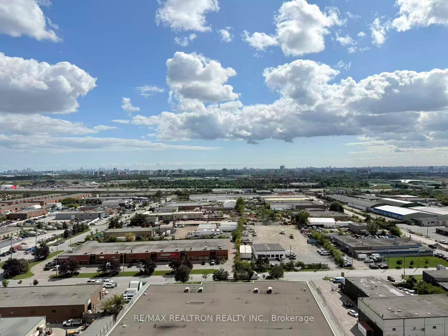 Photo 25 of Unit 1802, 21 Meadowdale Road, Vaughan, Vaughan Corporate Centre — HOMEH