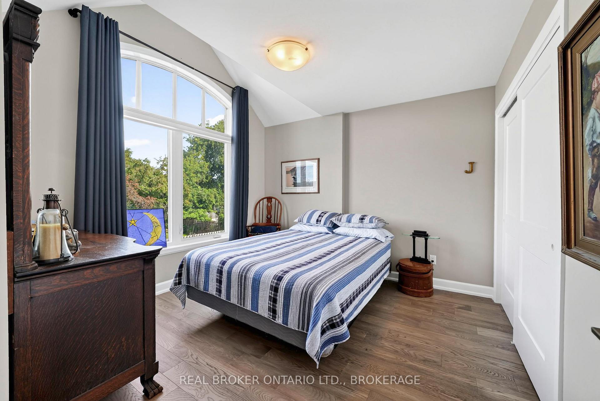 Photo 17 of 2-C McConnell Avenue, Cornwall, Cornwall — HOMEH