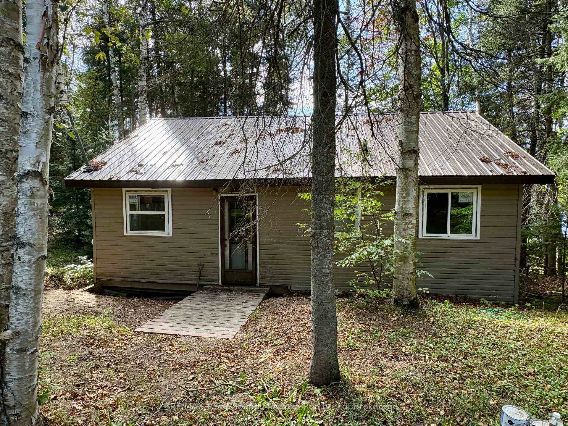 Photo 1 of 321 Pine Road, Magnetawan — HOMEH