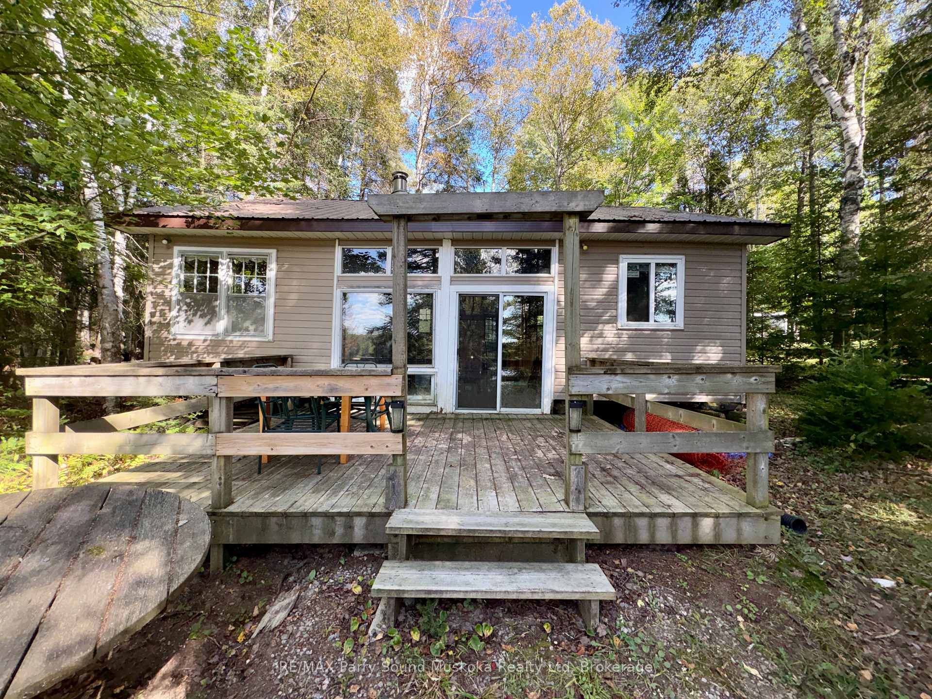 Photo 2 of 321 Pine Road, Magnetawan — HOMEH
