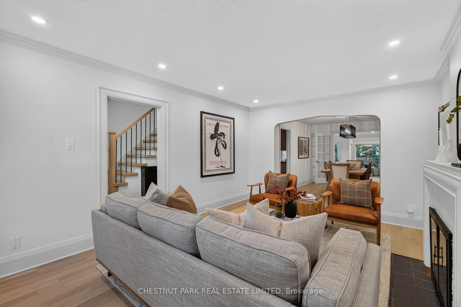 Photo 8 of 521 Sutherland Drive, Toronto, Leaside — HOMEH