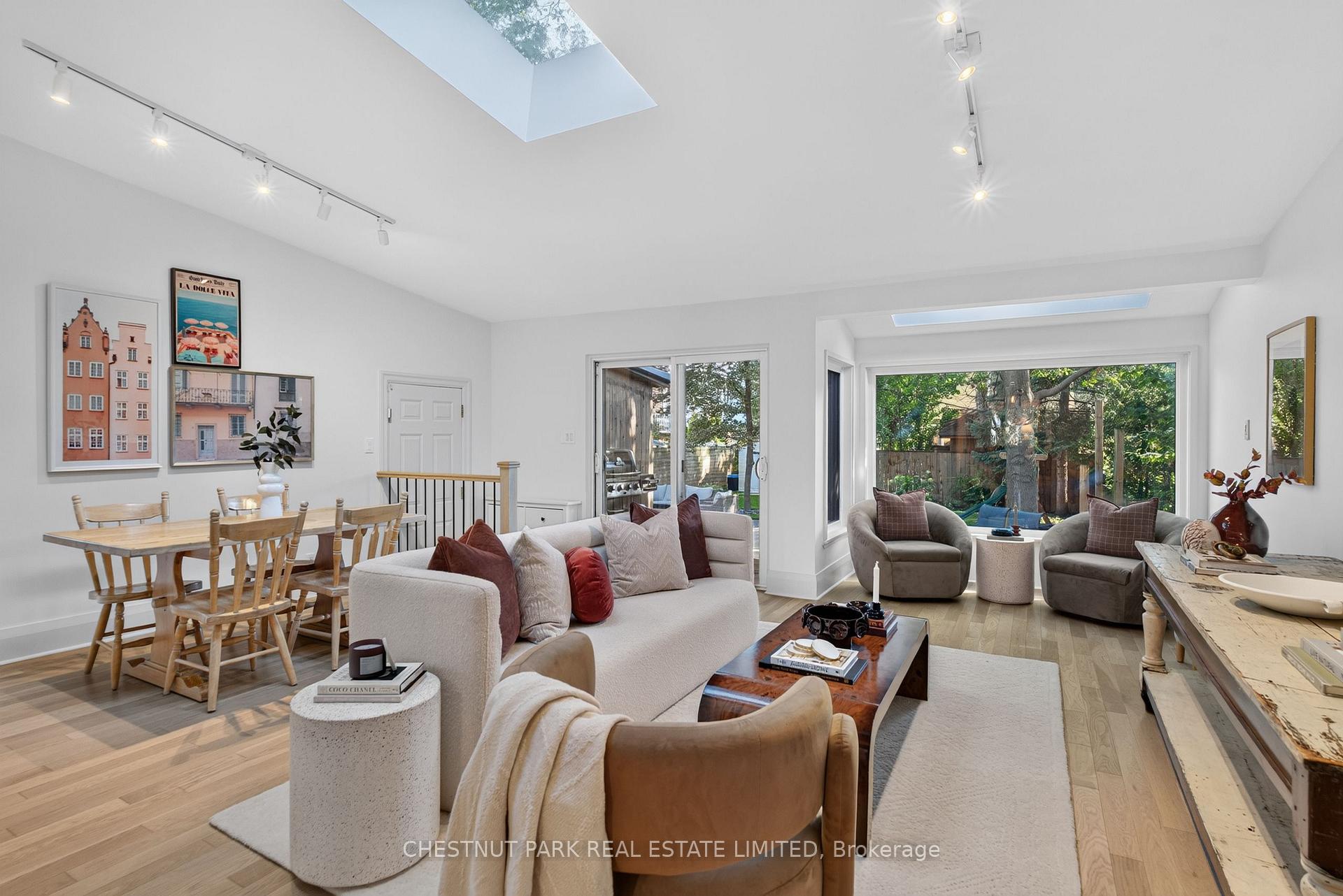 Photo 14 of 521 Sutherland Drive, Toronto, Leaside — HOMEH