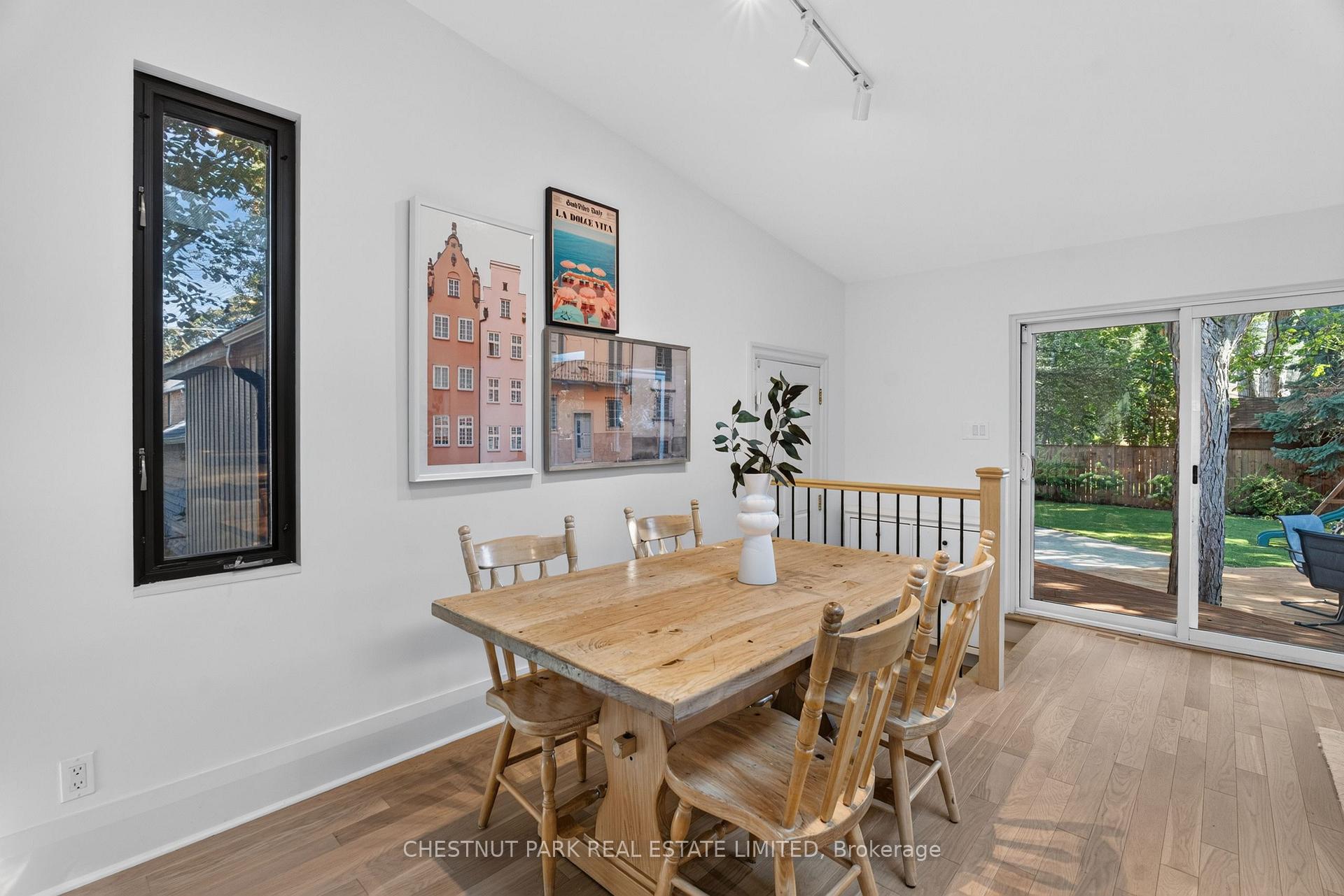 Photo 15 of 521 Sutherland Drive, Toronto, Leaside — HOMEH