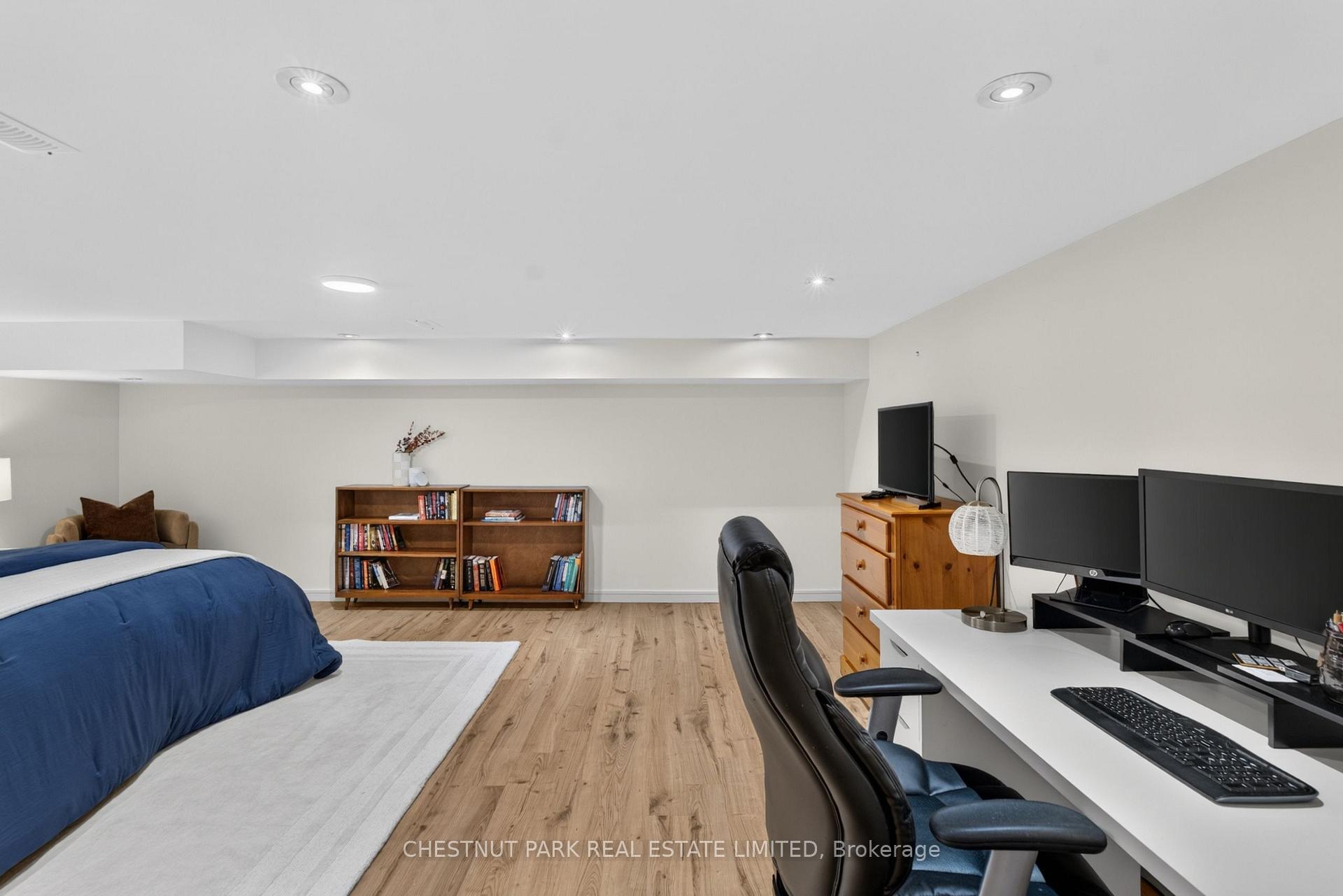 Photo 29 of 521 Sutherland Drive, Toronto, Leaside — HOMEH