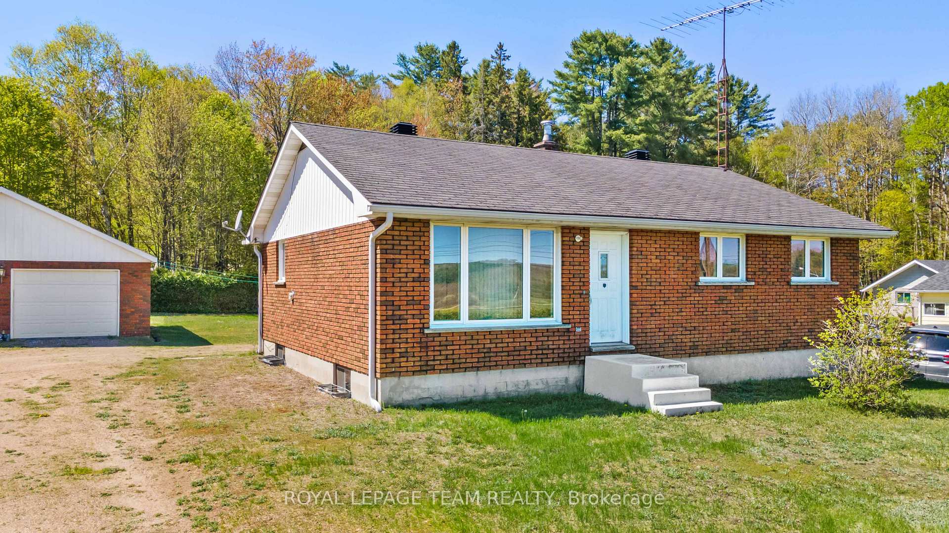 Photo 39 of 286 Siberia Road, Madawaska Valley, Madawaska Valley — HOMEH