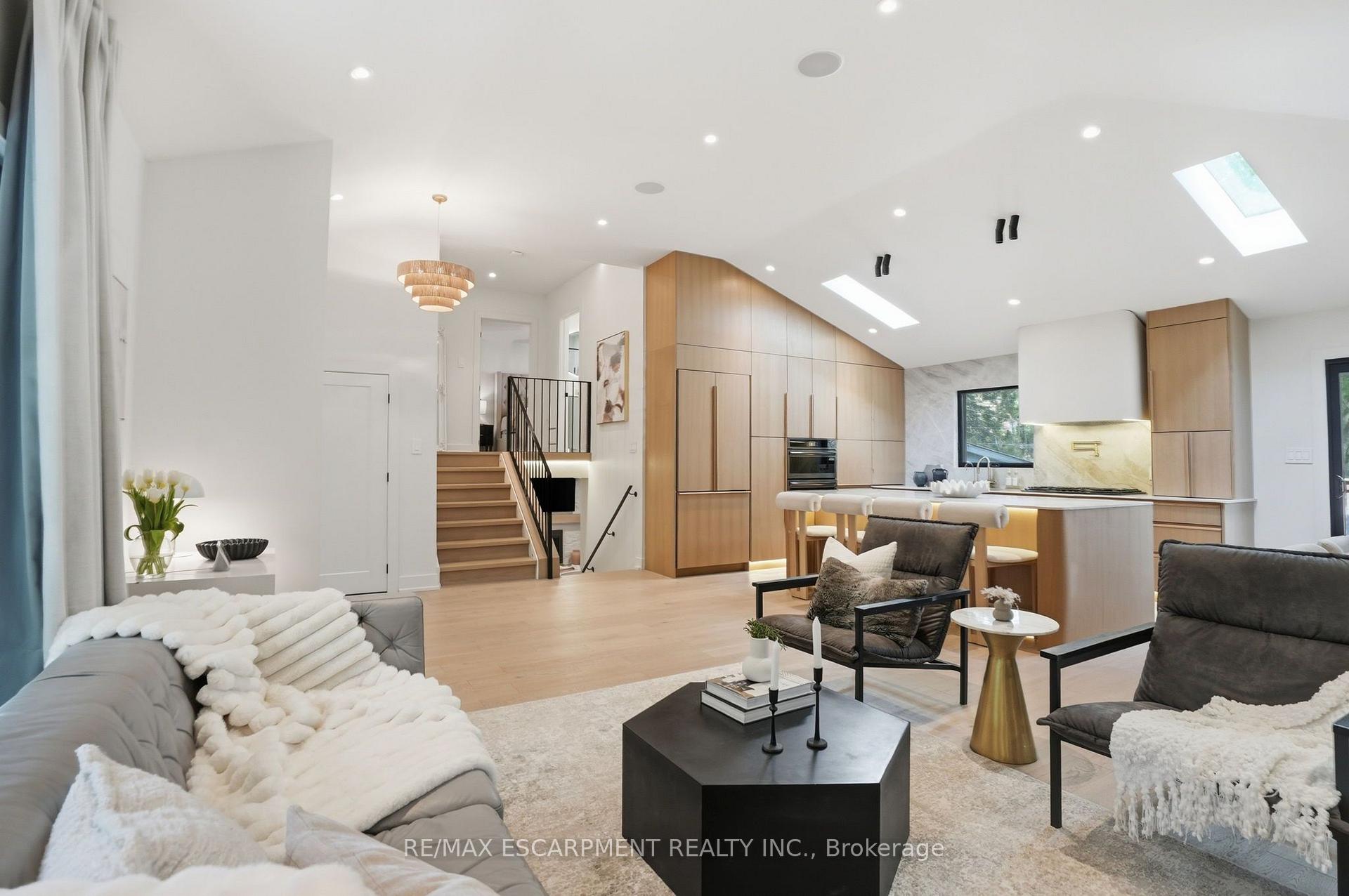 Photo 1 of 345 Rankin Drive, Burlington, Roseland — HOMEH
