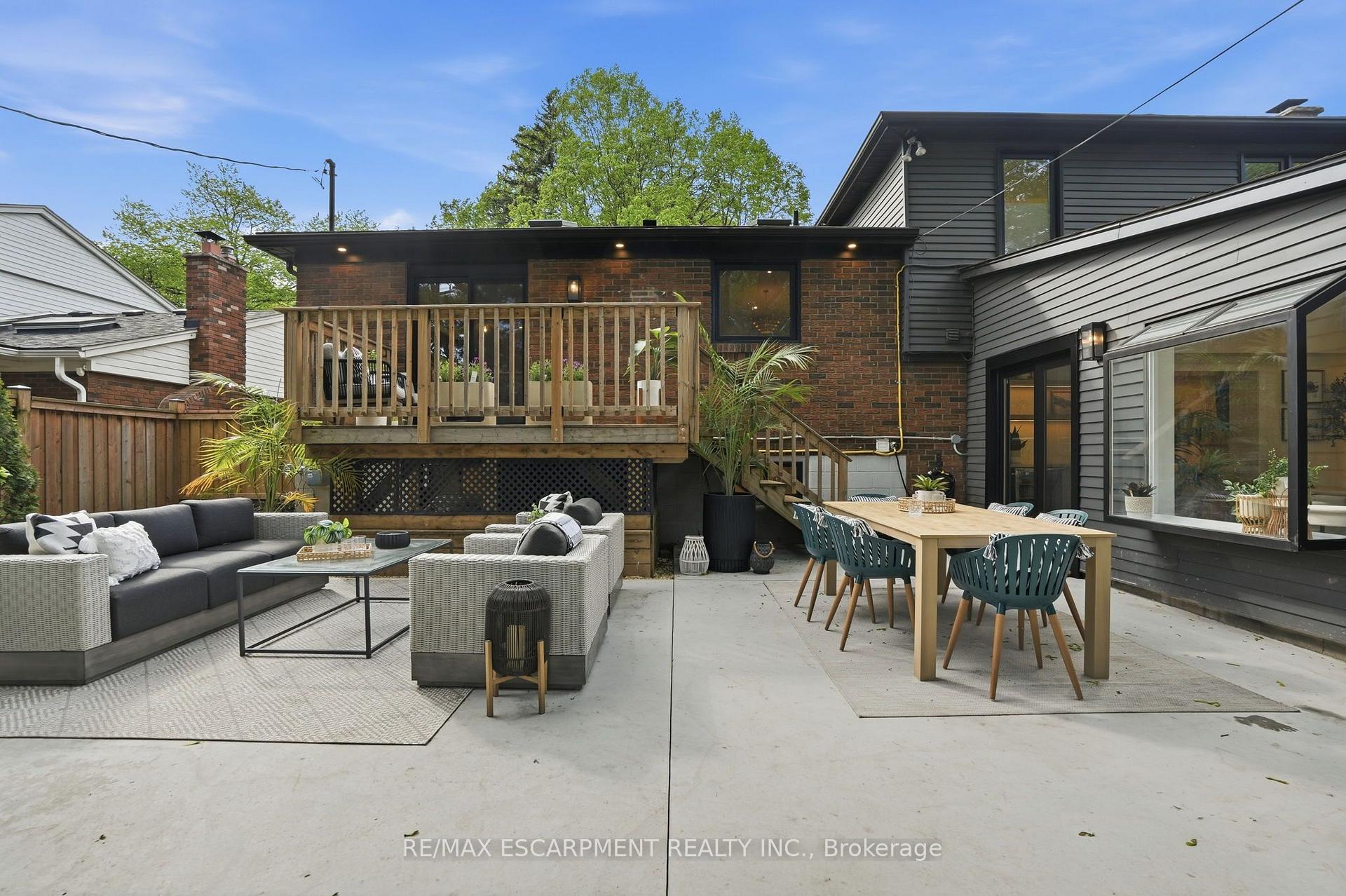 Photo 46 of 345 Rankin Drive, Burlington, Roseland — HOMEH