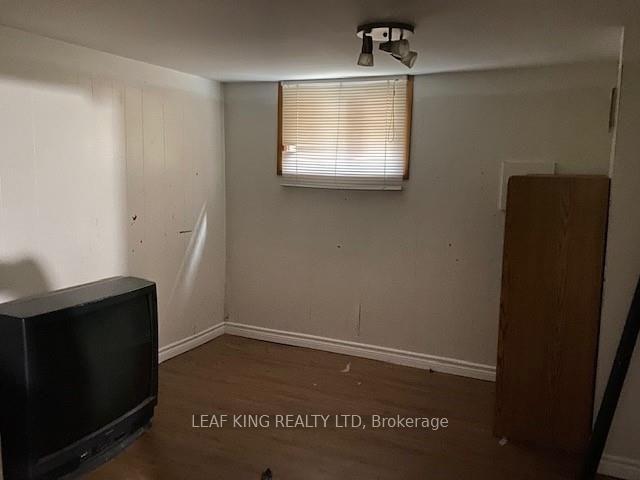 Photo 2 of 1066 Richmond Street, London, East B — HOMEH
