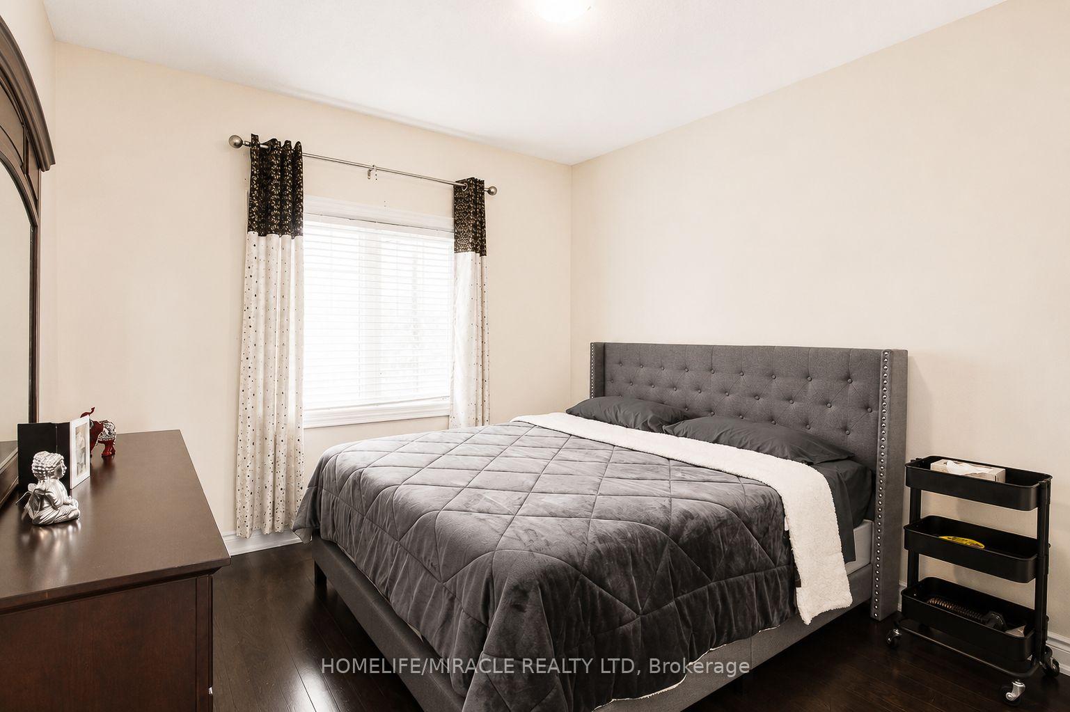 Photo 17 of 37 Degrey Drive, Brampton, Bram East — HOMEH