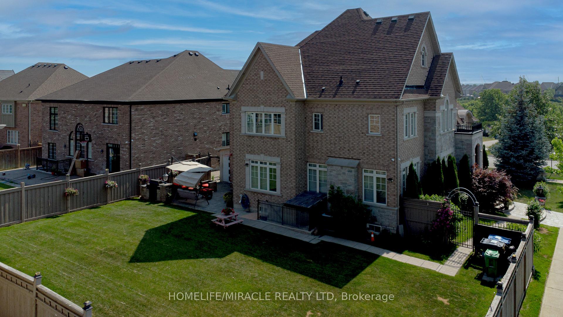 Photo 24 of 37 Degrey Drive, Brampton, Bram East — HOMEH