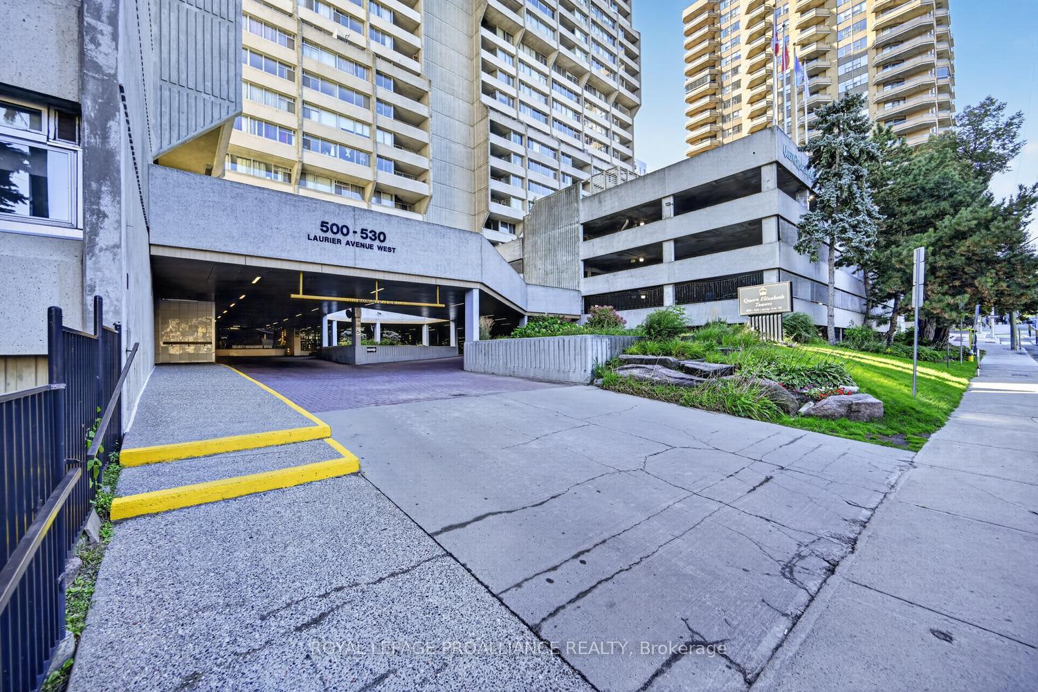 Photo of Unit 907, 500 Laurier Avenue W