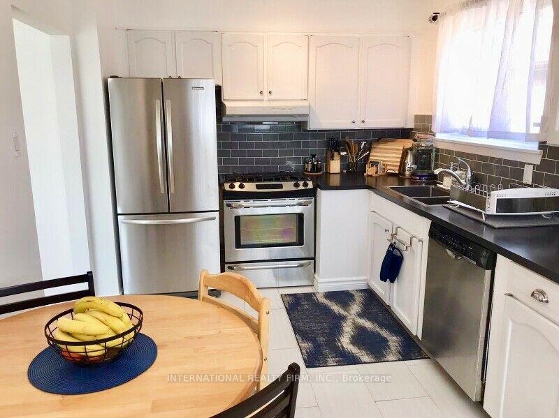 Photo 1 of Unit Upper, 77 Elise Terrace, North York, Newtonbrook West — HOMEH