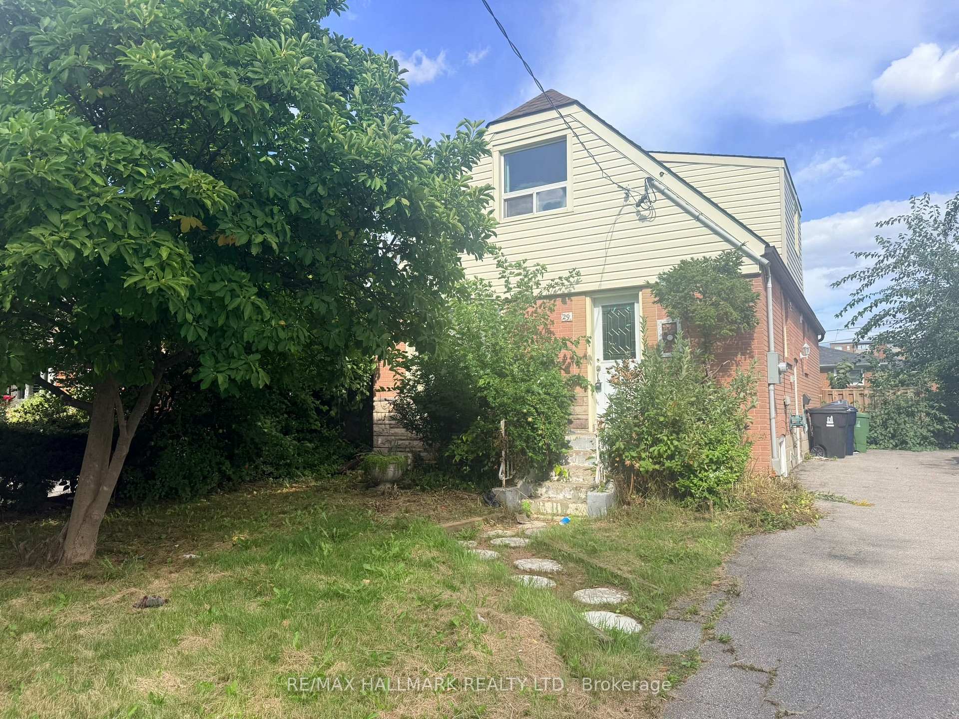 Photo 1 of 29 Flempton Crescent, Scarborough, Ionview — HOMEH