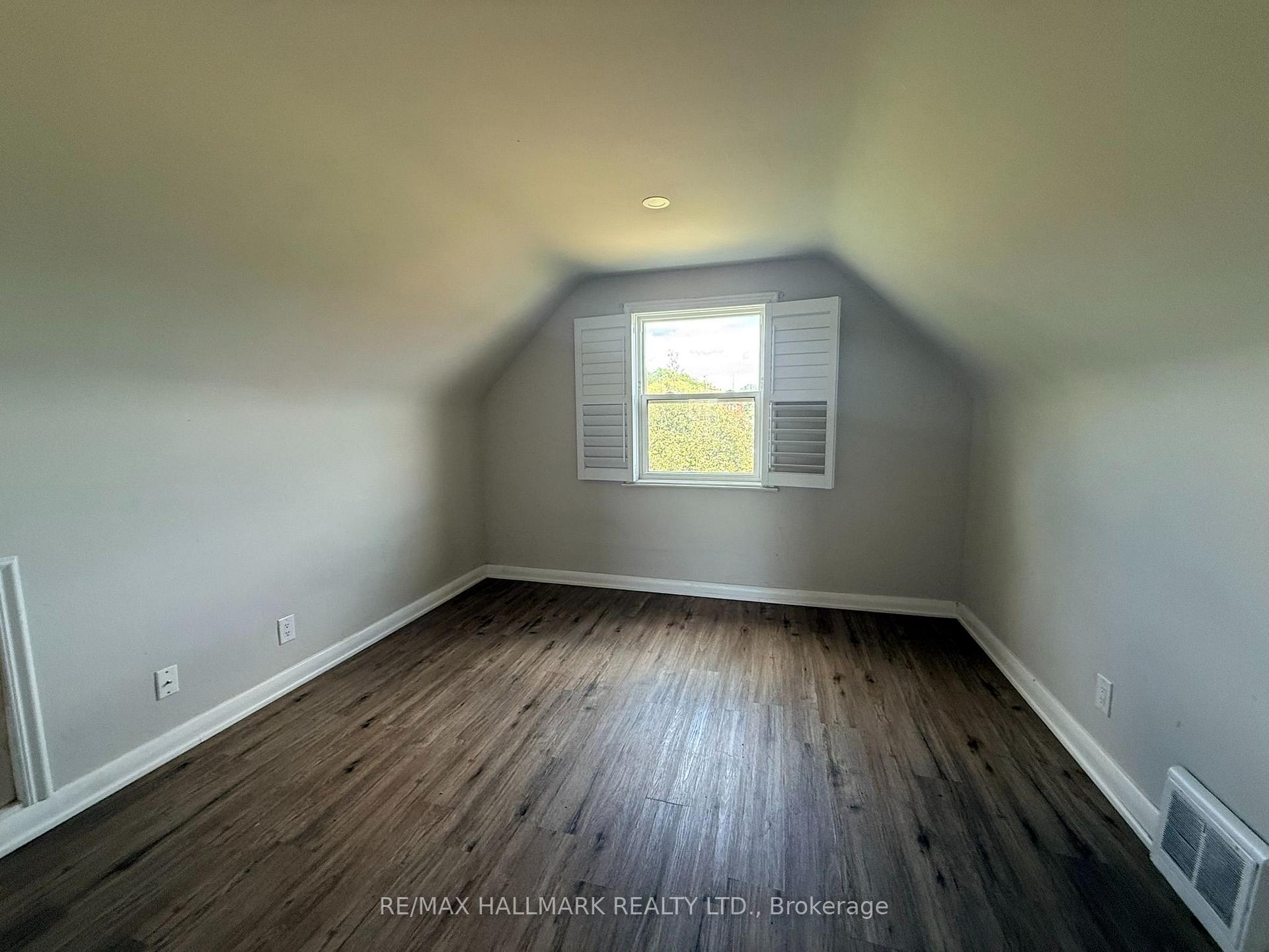 Photo 14 of 29 Flempton Crescent, Scarborough, Ionview — HOMEH