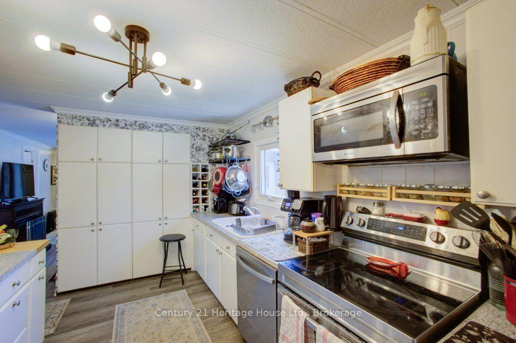 Photo 12 of 52 Fairview Crescent, North Perth, Listowel — HOMEH