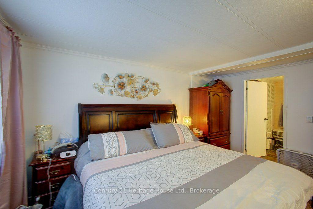 Photo 19 of 52 Fairview Crescent, North Perth, Listowel — HOMEH
