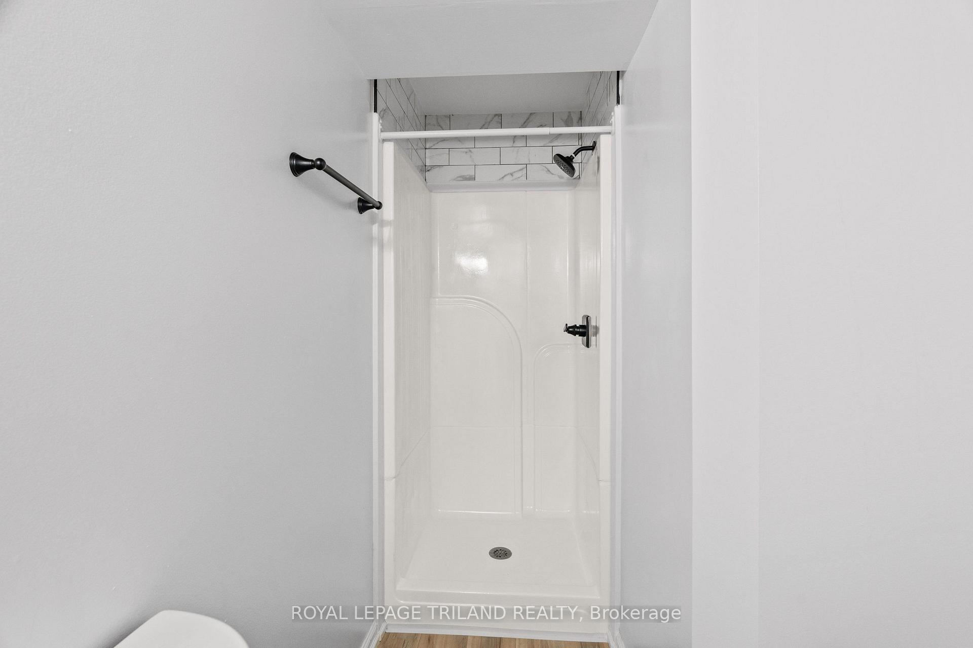 Photo 7 of Unit B3, 330 Clarence Street, London, East K — HOMEH